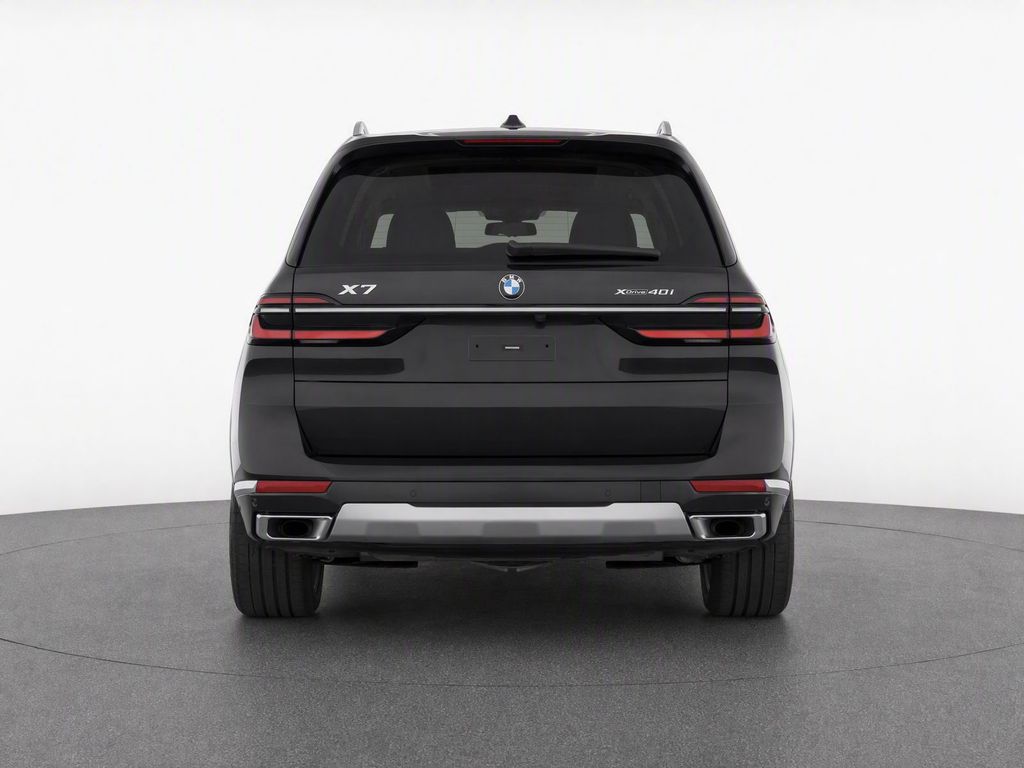 2026 BMW X7 xDrive40i Black at Spitzer Acura