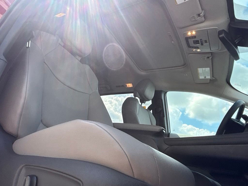 Used 2026 Toyota Sienna Van