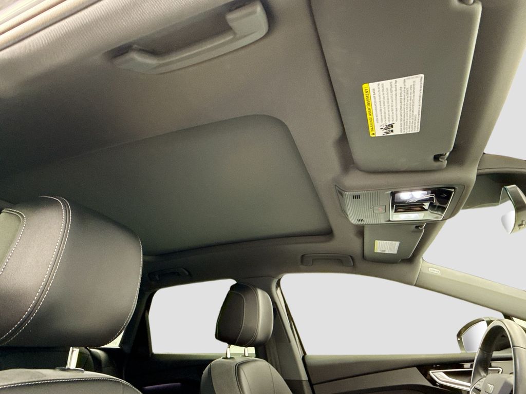 Thumbnail: 2023 Audi Q4 e-tron - 17