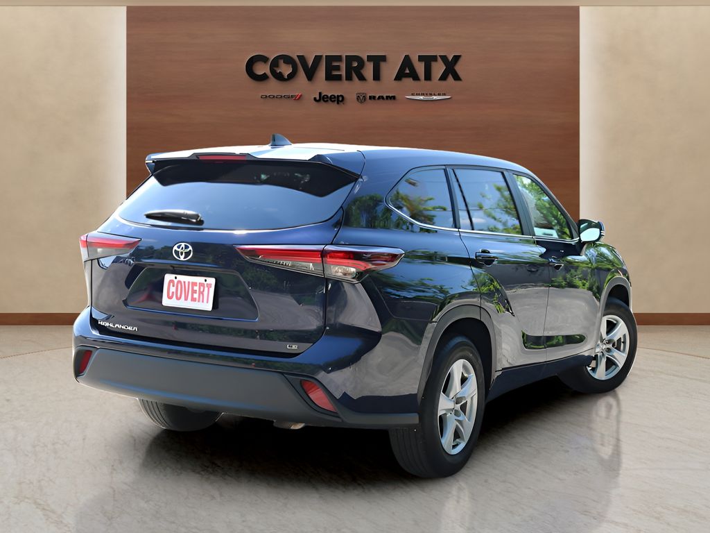 Used Car 2025 Toyota Highlander  Le For Sale Under $40,000 In Austin, Texas
