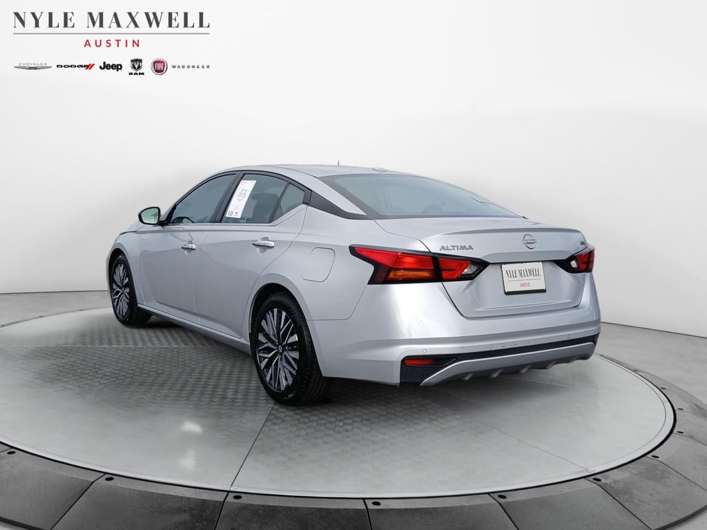 Used Car 2024 Nissan Altima  2.5 Sv For Sale Under $20,000 In Austin, Texas