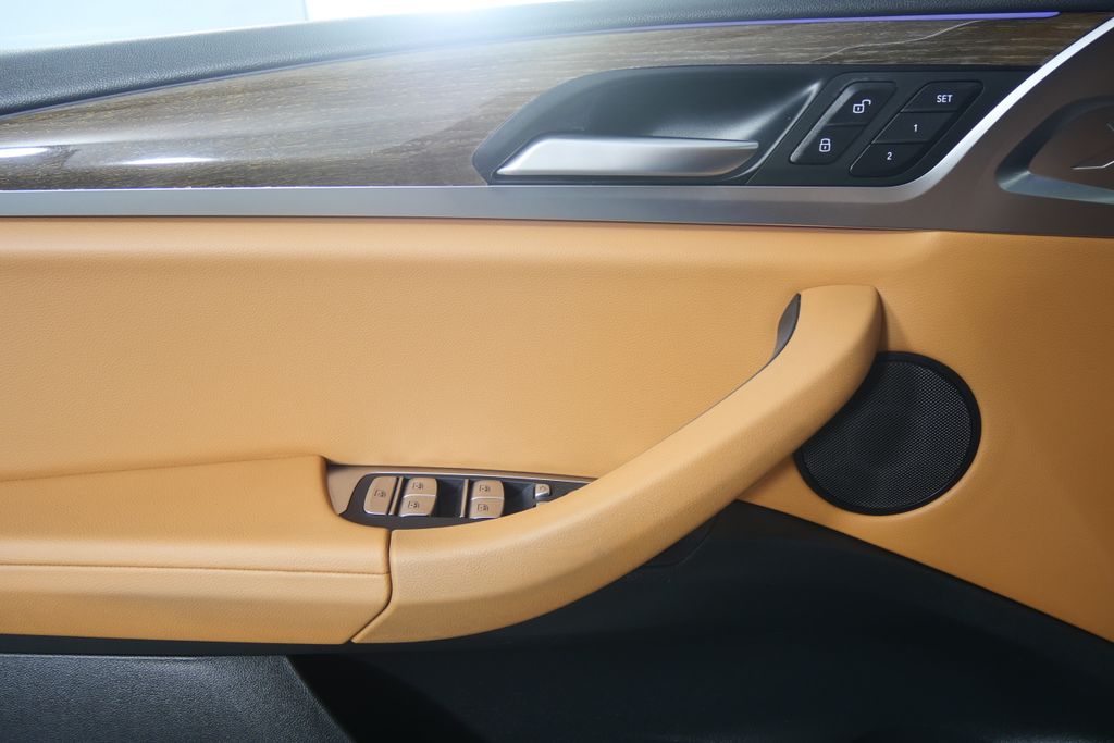 Thumbnail: 2022 BMW X3 - 9