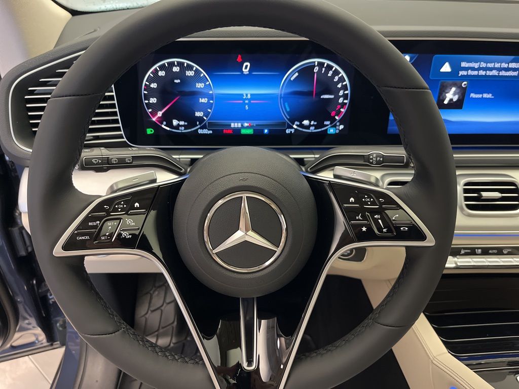 Thumbnail: 2026 Mercedes-Benz GLE - 14
