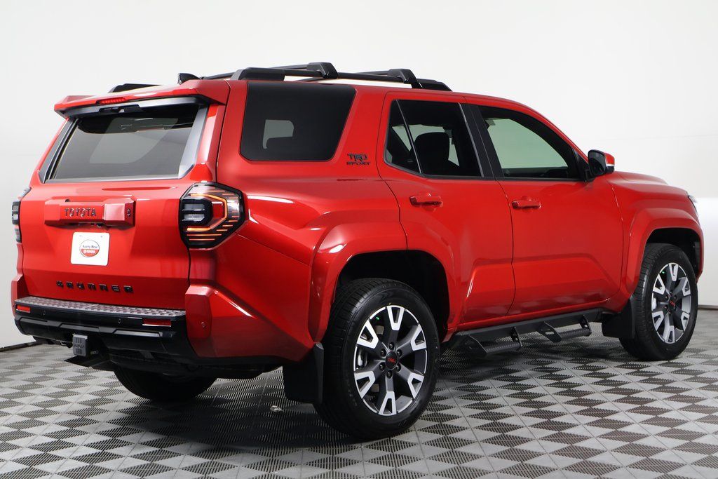 Thumbnail: 2025 Toyota 4Runner - 4