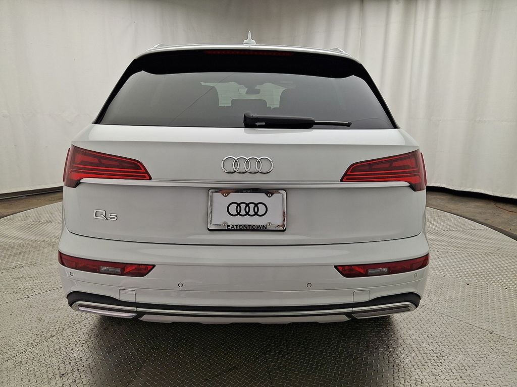 Thumbnail: 2024 Audi Q5 - 5