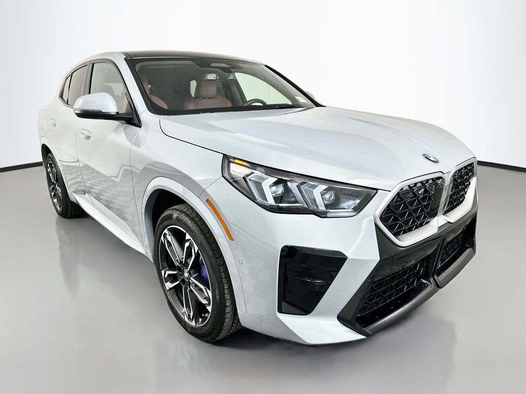 Thumbnail: 2027 BMW X2 - 3