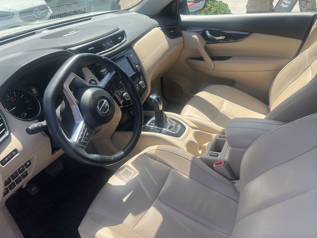Thumbnail: 2018 Nissan Rogue - 6