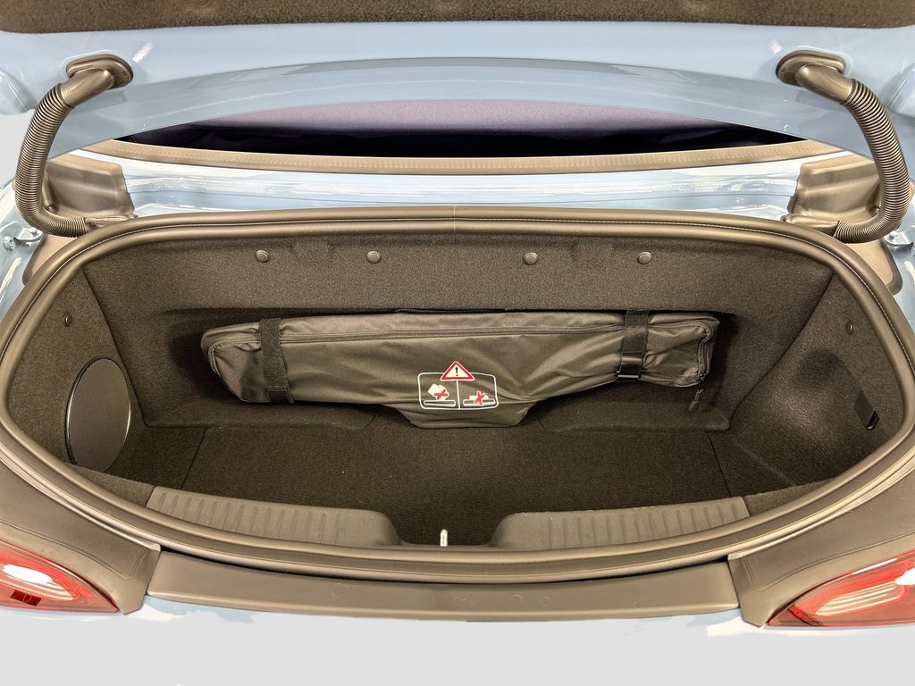 Thumbnail: 2026 Mercedes-Benz SL-Class - 24