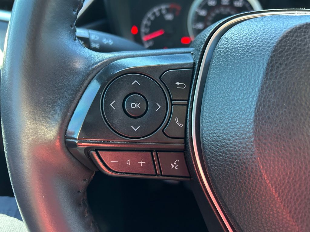 Thumbnail: 2022 Toyota Corolla - 19