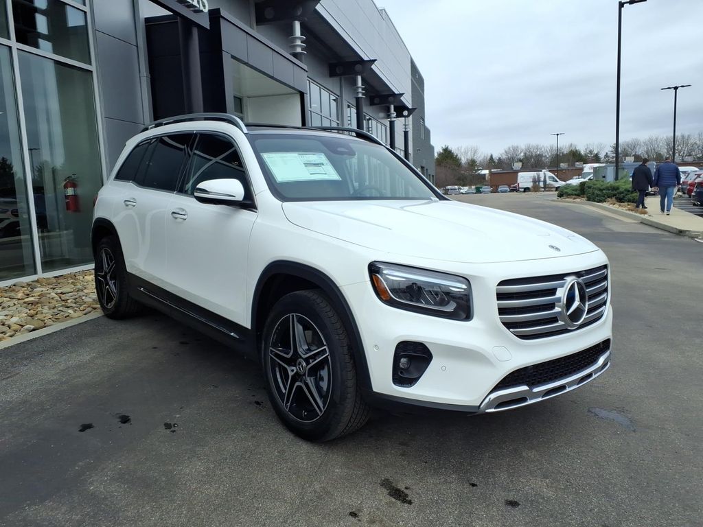New 2026  Mercedes-Benz GLB 250 image 8