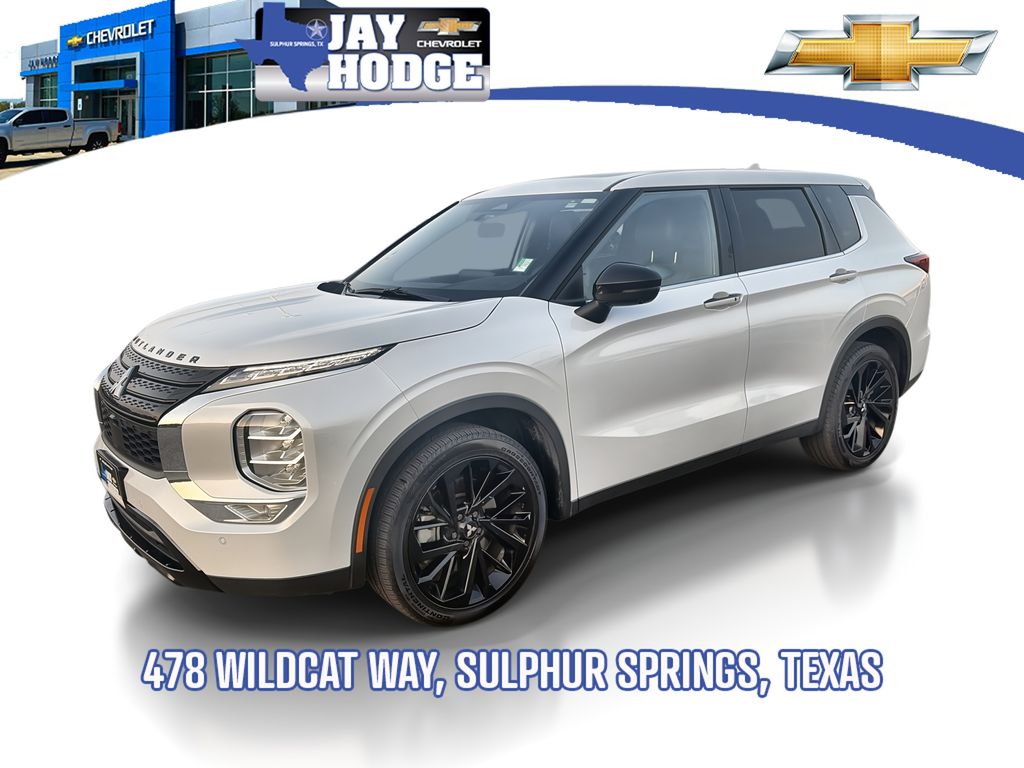 White 2024 Mitsubishi Outlander SUV / Crossover Continuously Variable Transmission