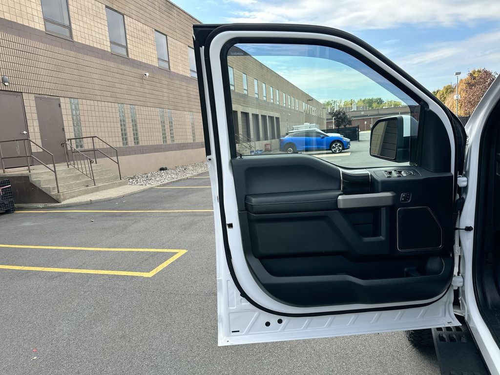 Thumbnail: 2020 Ford F-150 - 9