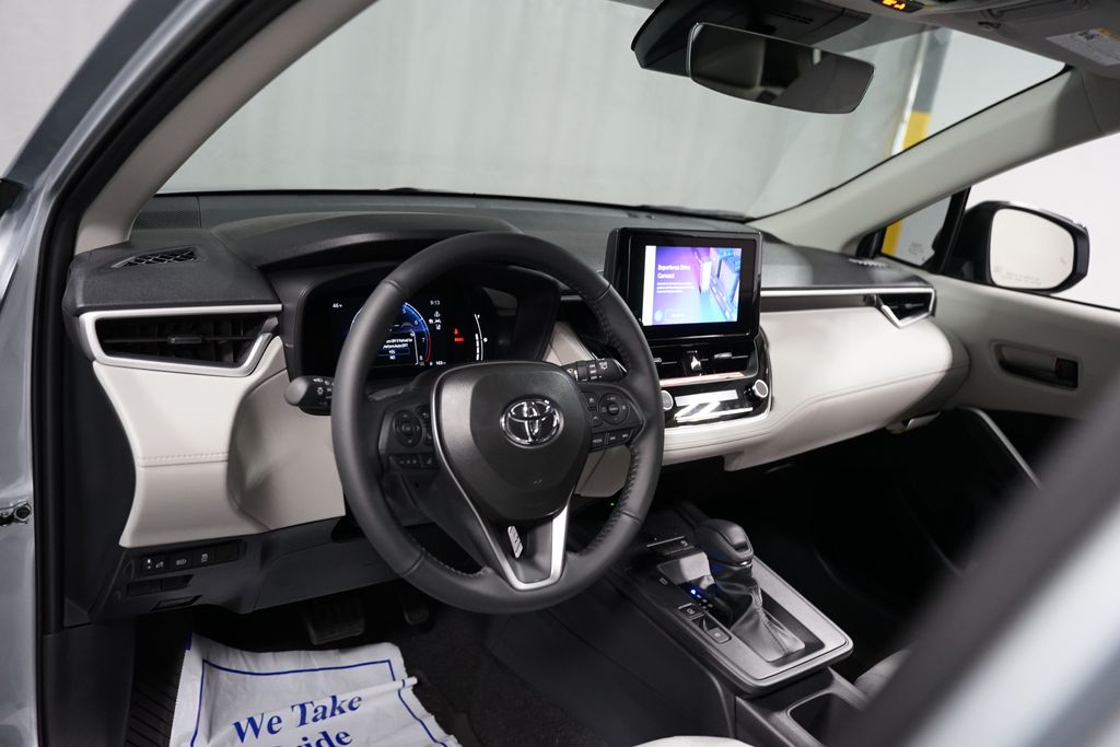 Thumbnail: 2026 Toyota Corolla Cross - 11