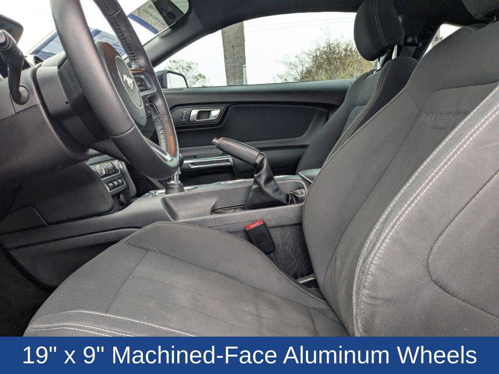 2021 Ford Mustang EcoBoost Fastback