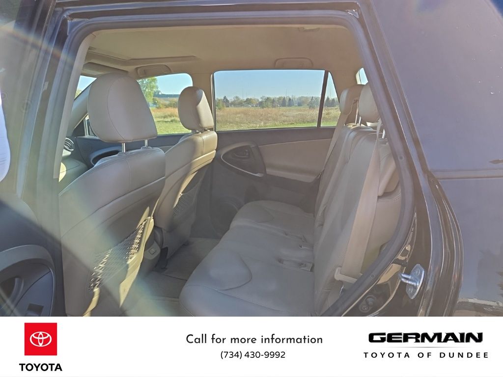 2010 Toyota RAV4 Limited photo 19