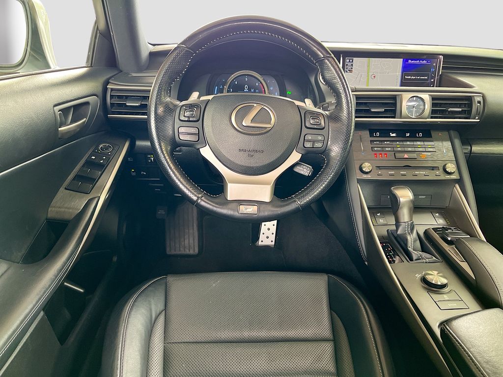 Used 2020 White Lexus 300 image 23