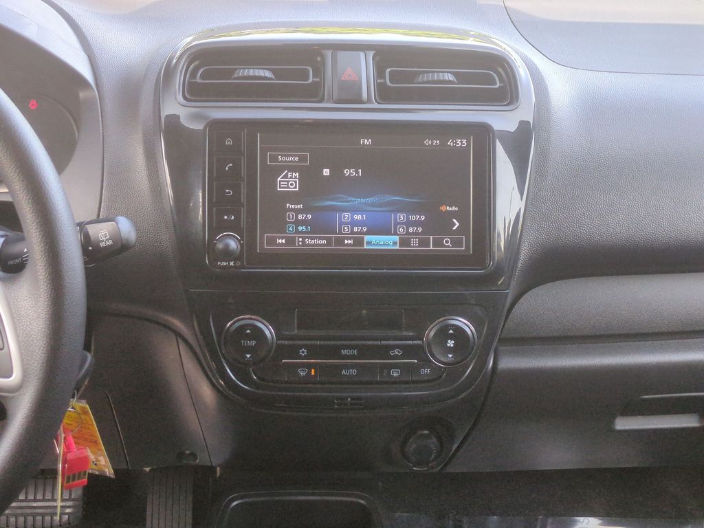 2024 Mitsubishi Mirage ES