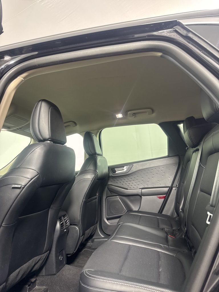 Thumbnail: 2020 Ford Escape - 10