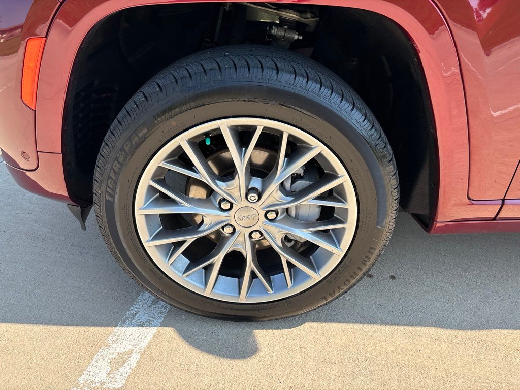 Used 2023 Jeep Grand Cherokee SUV
