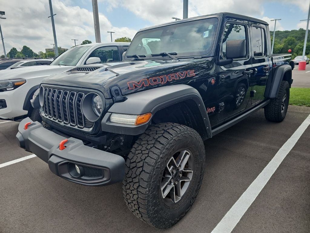 Black Clearcoat 2024 Jeep Gladiator Pickup Truck Four-Wheel Drive 8-Speed Automatic