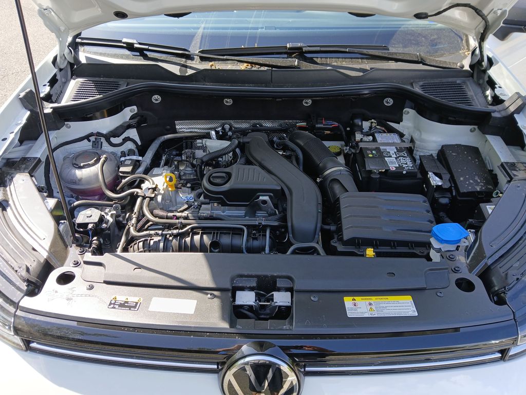 New 2026 White Volkswagen 1.5T S image 20