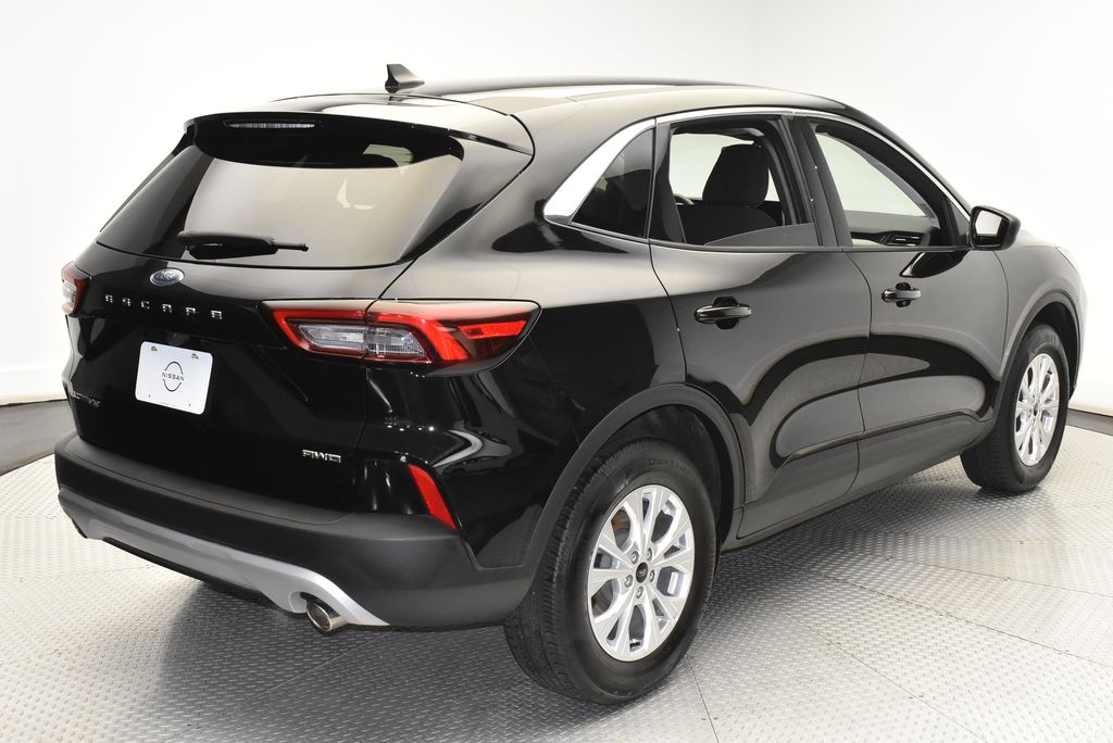Thumbnail: 2024 Ford Escape - 5