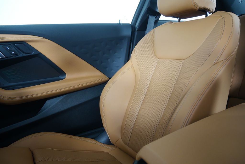 Thumbnail: 2025 BMW 2 Series - 24