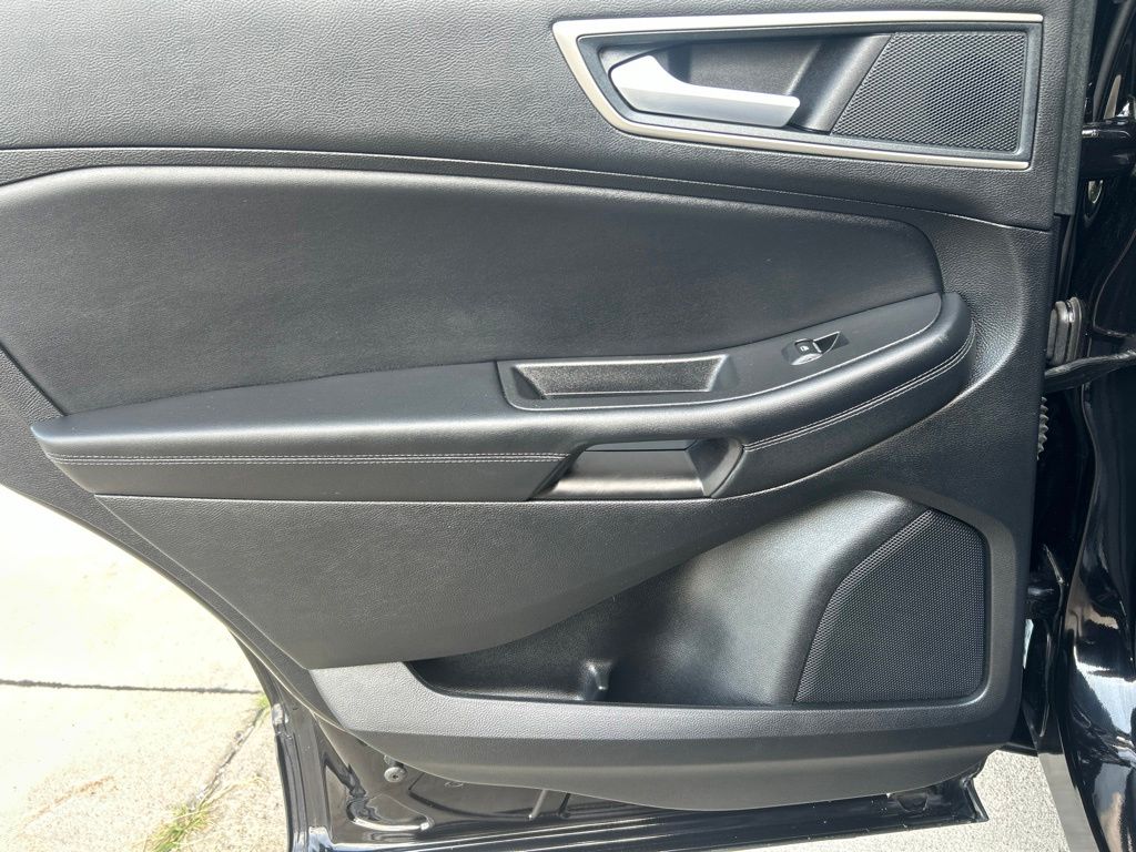 Used 2024 Ford Edge SUV