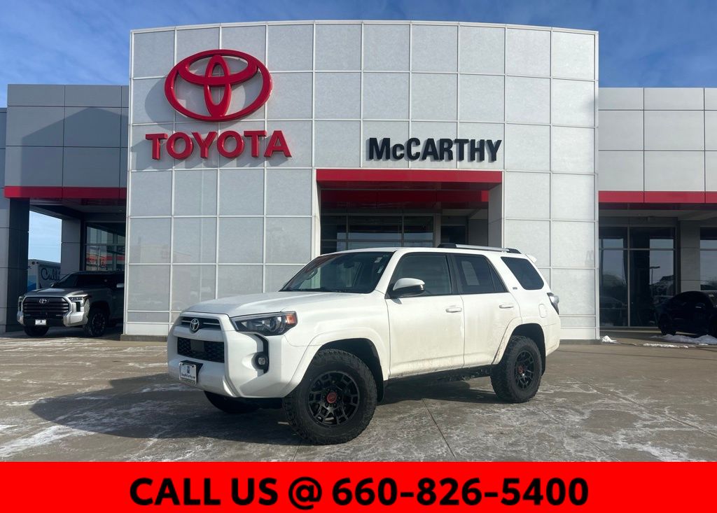 2022 Toyota 4Runner SR5 4WD