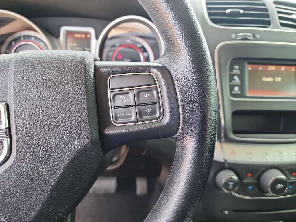 2018 Dodge Journey SE photo