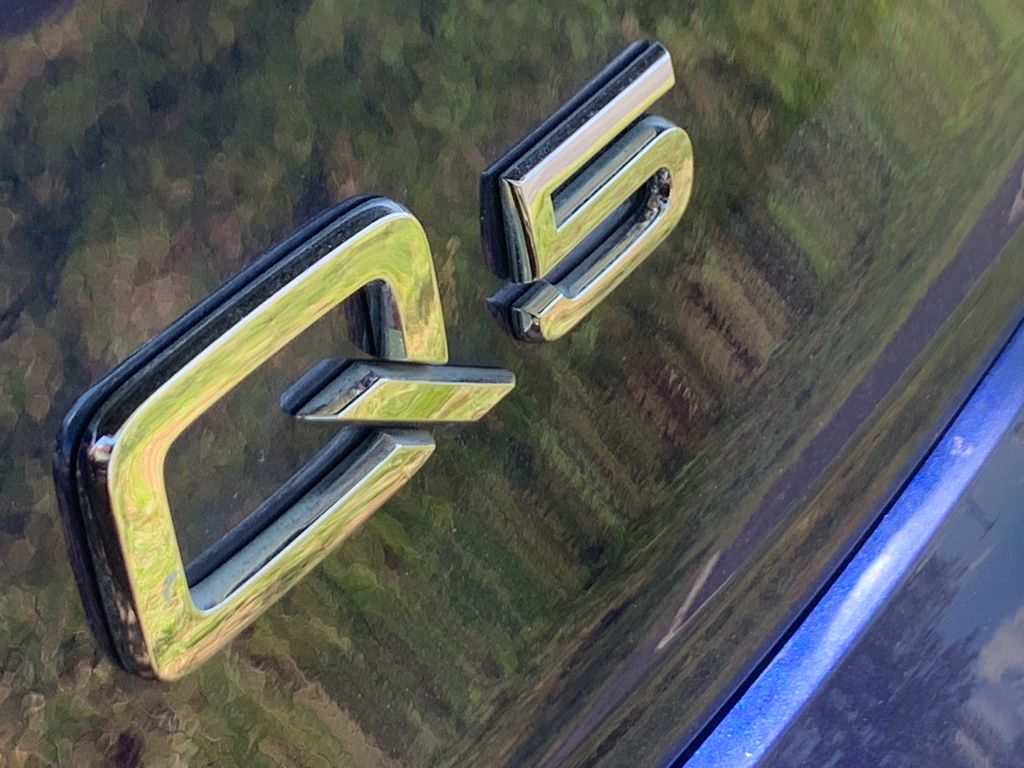 Thumbnail: 2023 Audi Q5 - 10