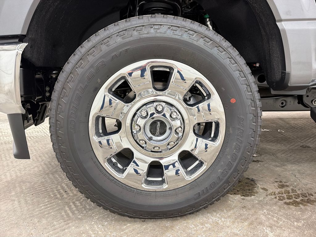 New 2026 Gray Ford Lariat image 11