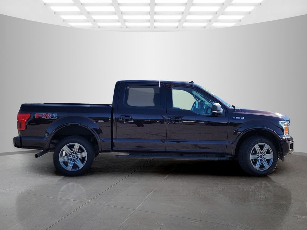 Used 2018 Red Ford XLT image 3