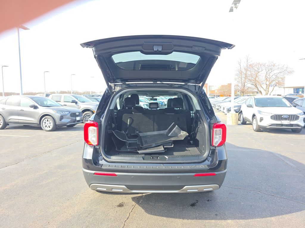 Certified Used 2023 Black Ford XLT image 11