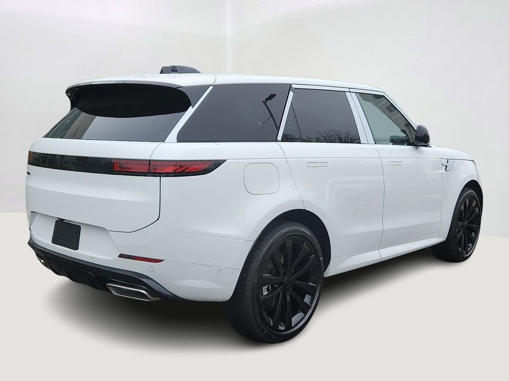 Thumbnail: 2026 Land Rover Range Rover Sport - 3