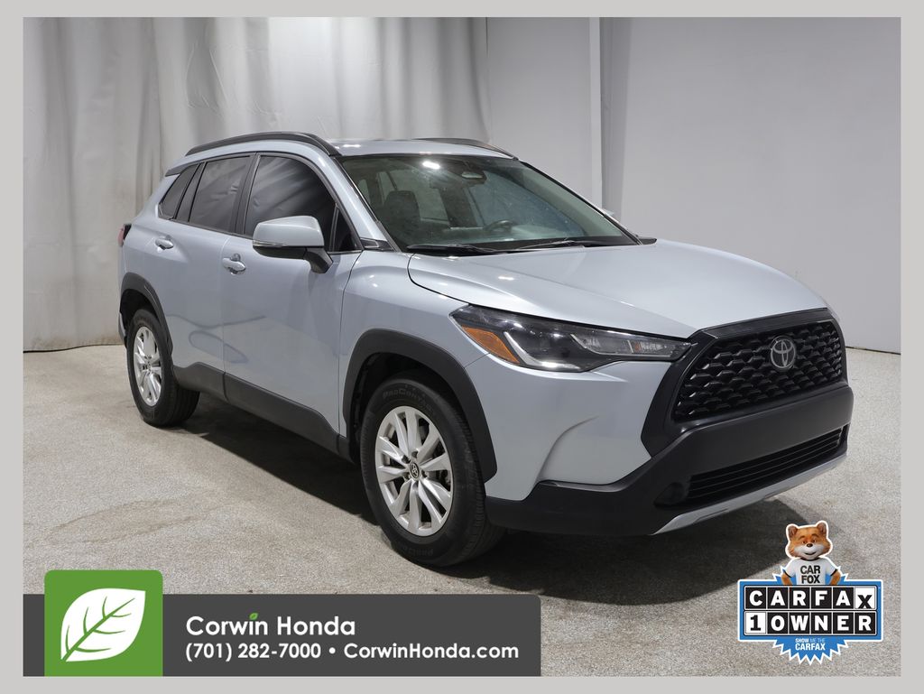 2023 Toyota Corolla Cross LE AWD