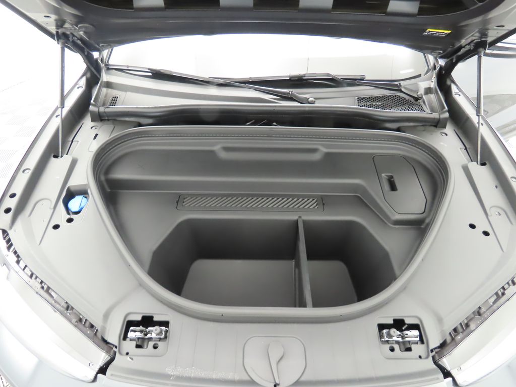 2025 Audi Q6 e-tron Premium 31