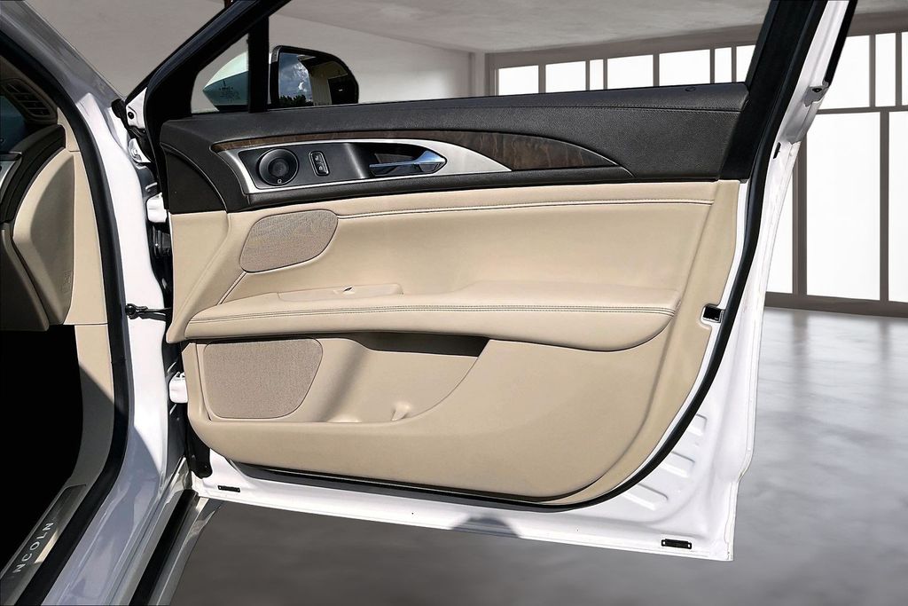 Used 2019 Lincoln MKZ Hybrid Sedan