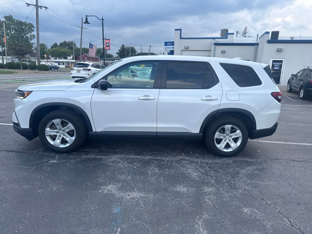 Certified Used 2023  Honda LX image 7