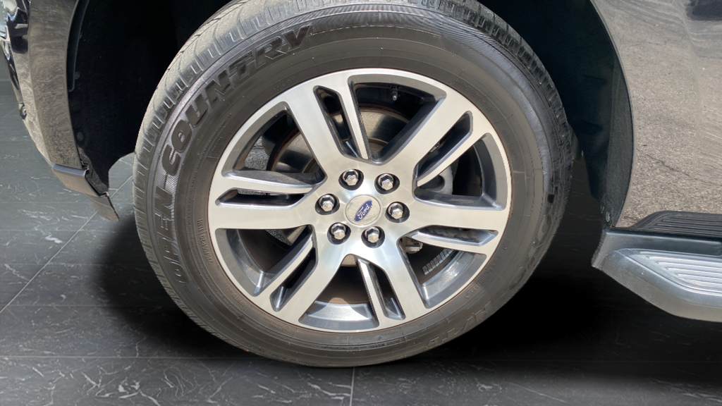 Used 2024 Agate Black Metallic Ford Limited image 43