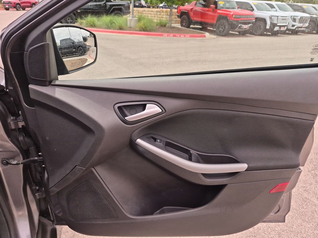 Used Car 2013 Ford Focus  Se For Sale Under $10,000 In Austin, Texas
