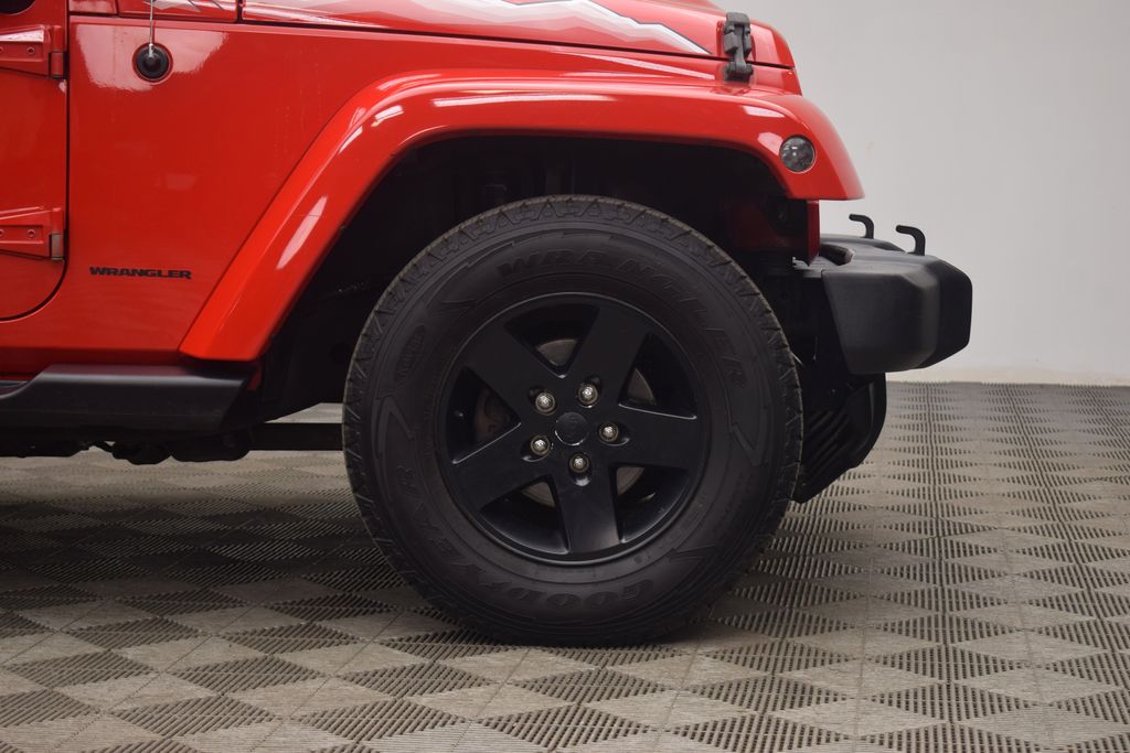 used 2015 Jeep Wrangler car, priced at $13,700
