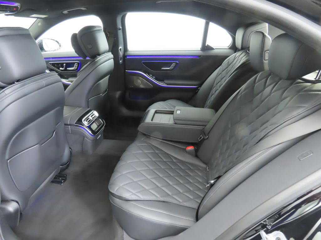 2025 Mercedes-Benz S-Class S 580 22