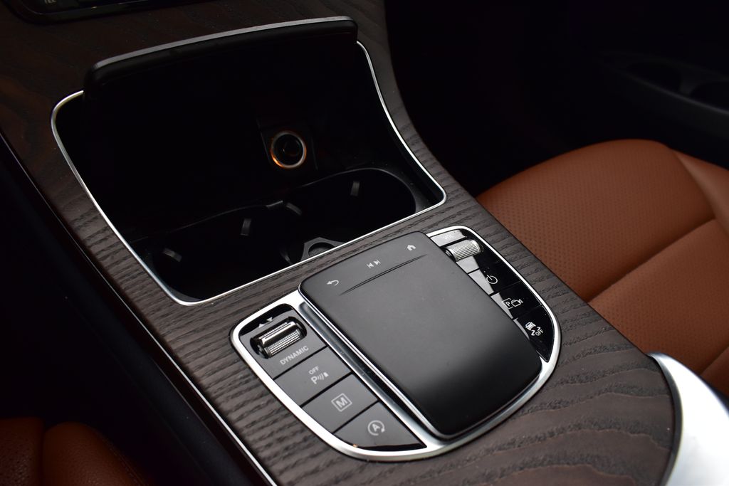 Thumbnail: 2021 Mercedes-Benz GLC - 21