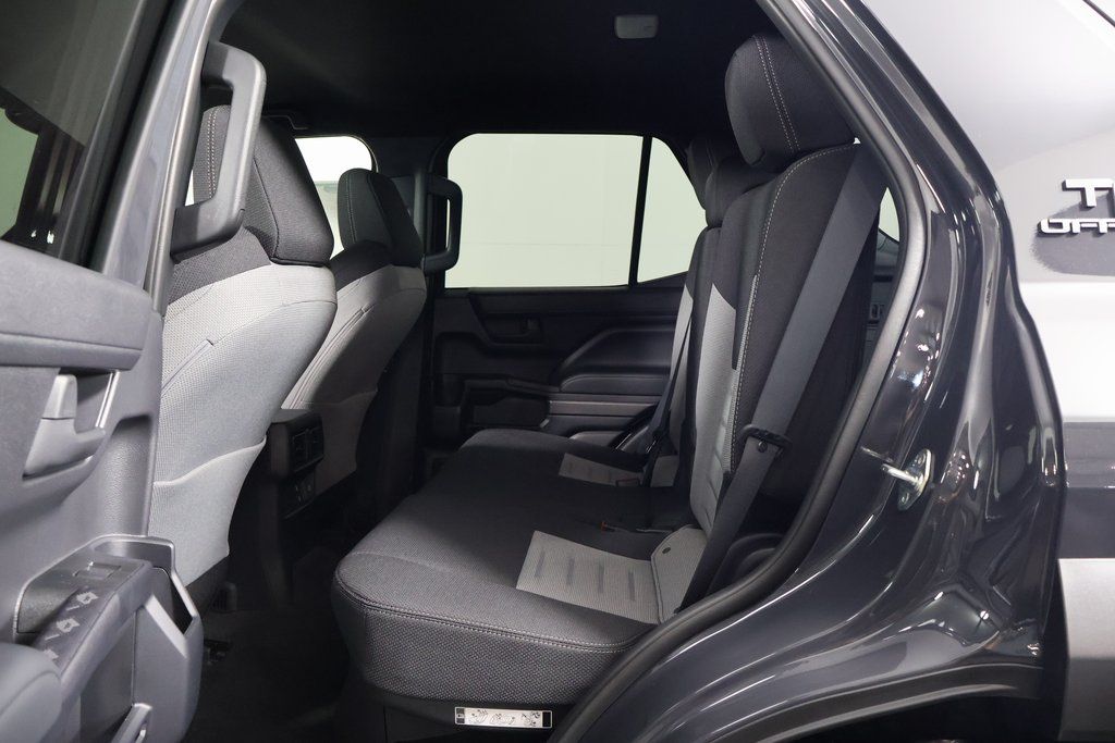 Thumbnail: 2025 Toyota 4Runner - 11