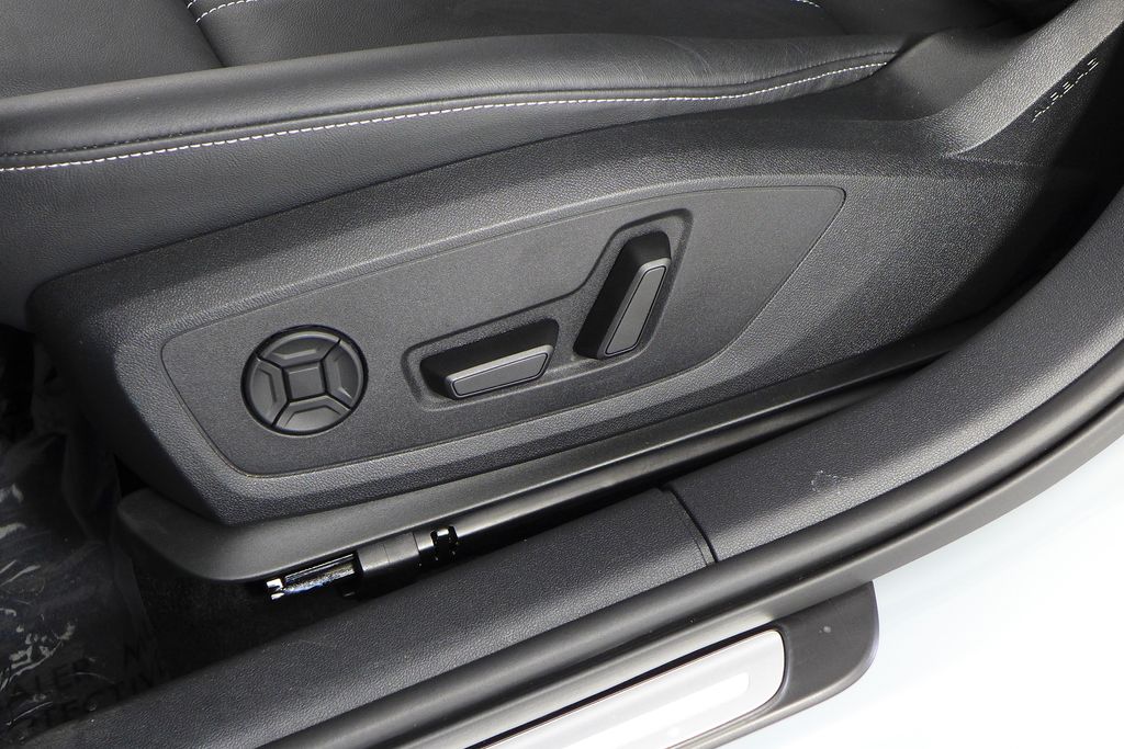 Thumbnail: 2025 Audi A3 - 21