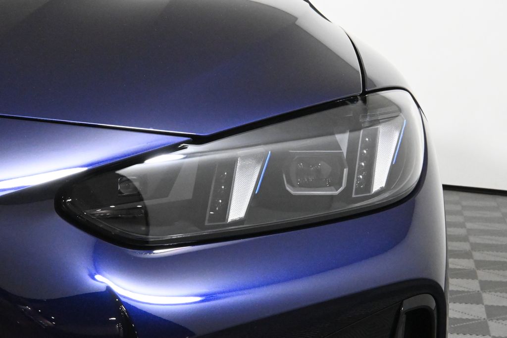 Thumbnail: 2026 BMW 4 Series - 19