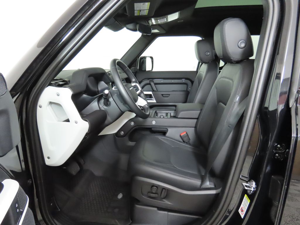 2024 Land Rover Defender 110 20