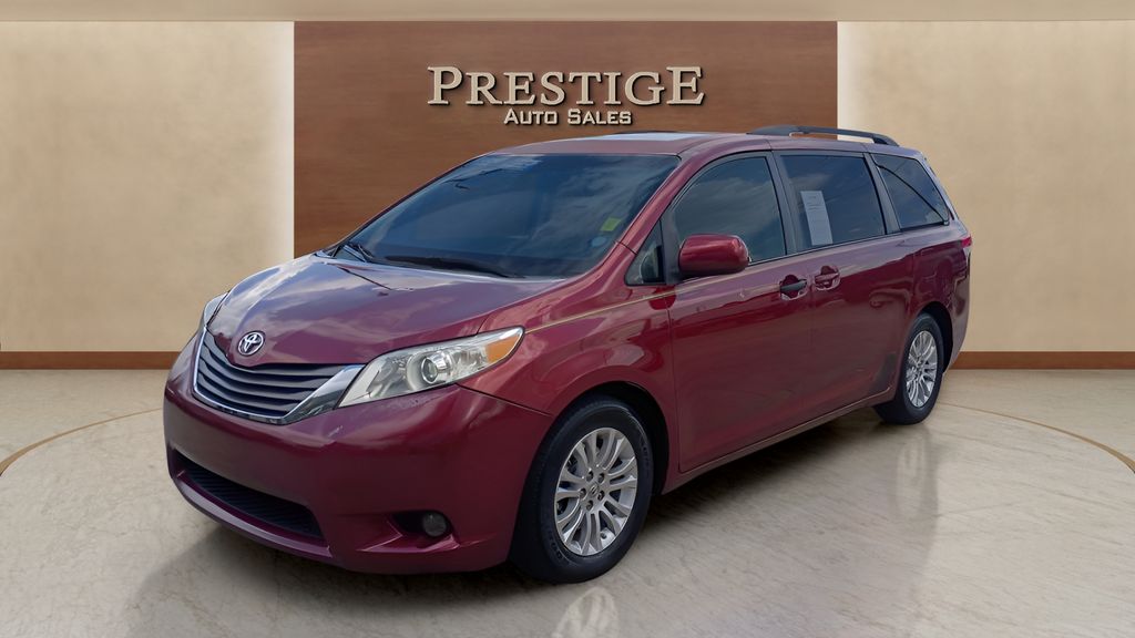 Salsa Red Pearl 2012 Toyota Sienna XLE 7-Passenger Minivan Front-Wheel Drive 6-Speed Automatic Overdrive