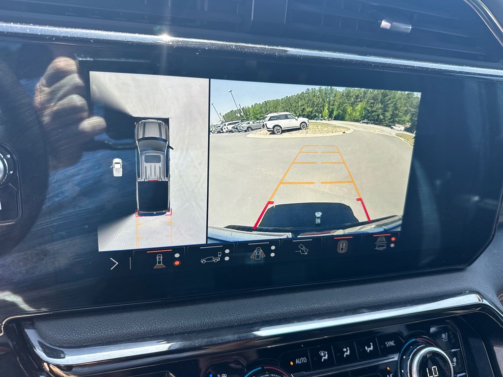 Used 2024 Black GMC AT4 image 29